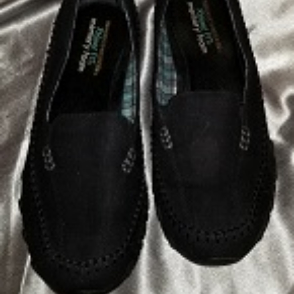 Skechers Relaxed Fit Memory Foam Women’s